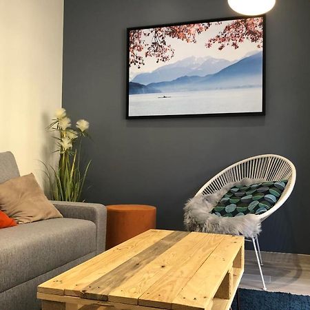 Modern Apartment 1Room Canal Terrace Lake 400M 안시 외부 사진