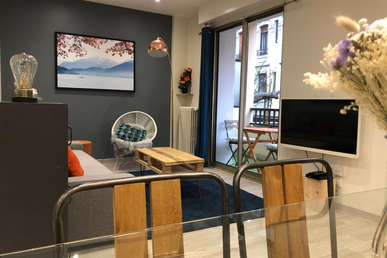 Modern Apartment 1Room Canal Terrace Lake 400M 안시 외부 사진