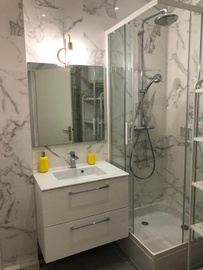 Modern Apartment 1Room Canal Terrace Lake 400M 안시 외부 사진